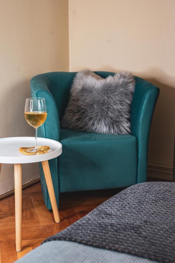 Central And Modern Apartment With Free Parking Timisoara Luaran gambar